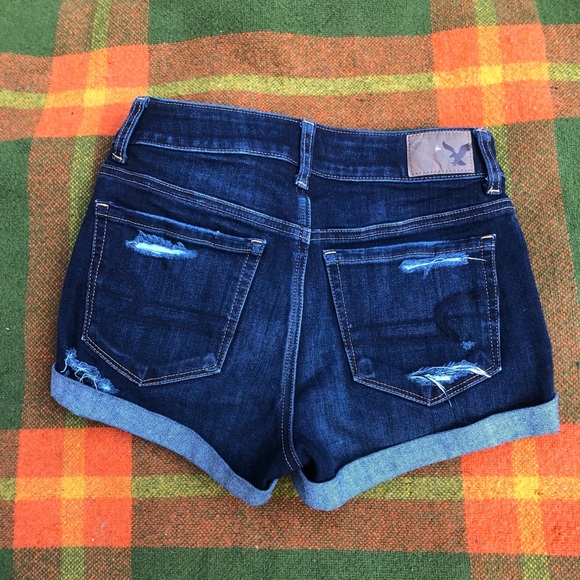 American Eagle Distressed Shorts - Picture 2 of 3